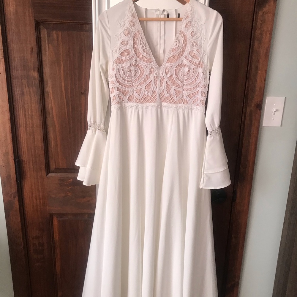White lulus dress